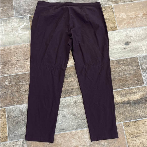 NWT Eileen Fisher Washable Stretch Crepe Slim Ankle Pant Eggplant Purple Large - Picture 4 of 12